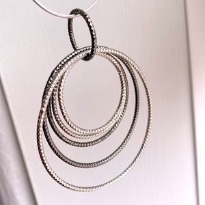 Vintage- 1970s Silver & Japanned Silver Pendant Necklace